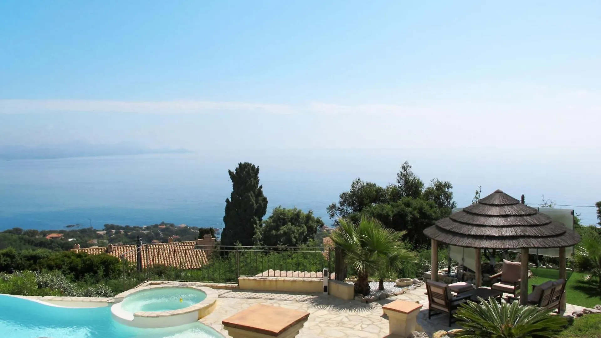 Holiday Home Bellevue By Interhome Les Issambres Francie